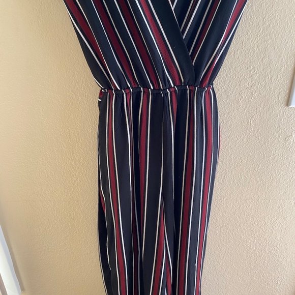 Jumpsuit - Picture 2 of 3